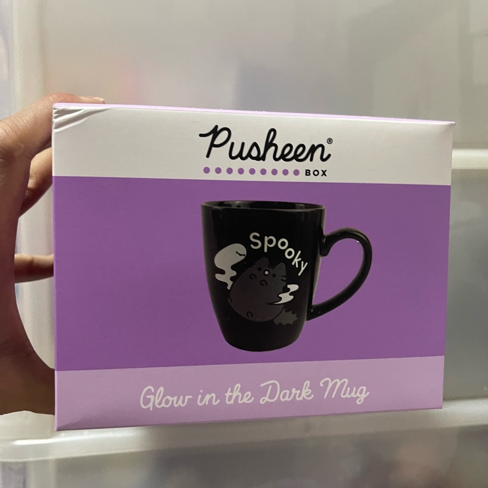 PUSHEEN HALLOWEEN MUG